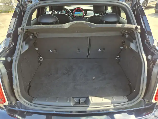 Mini Cooper Cooper view 12