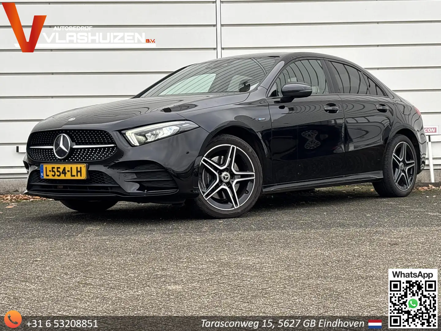 Mercedes-Benz A 250 e Business Solution AMG Limited | € 15.450,- NETTO Zwart - 1