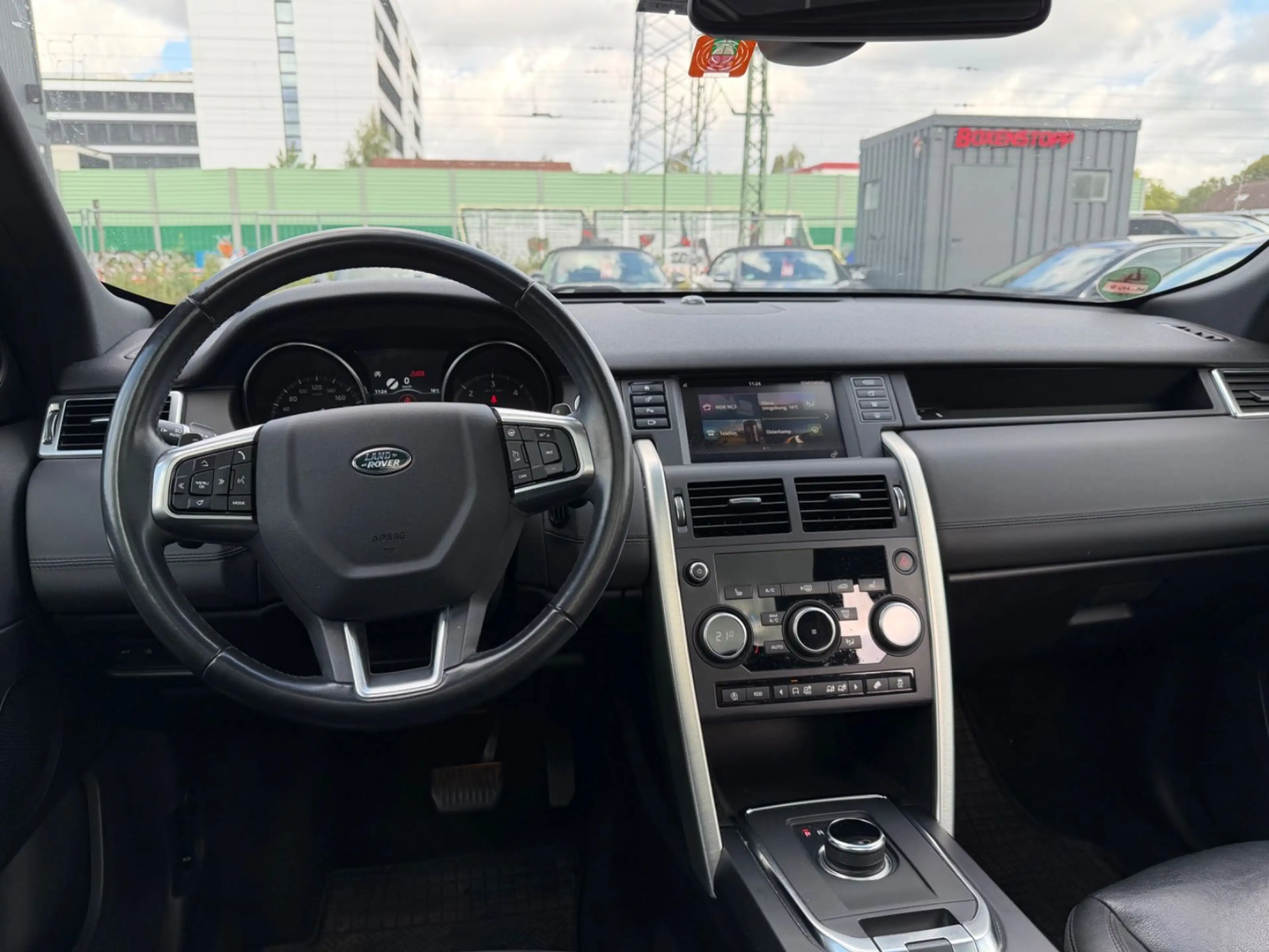 Land Rover Discovery Sport SE AWD*MERIDIAN*PANO*NAVI*AHK* — photo 15