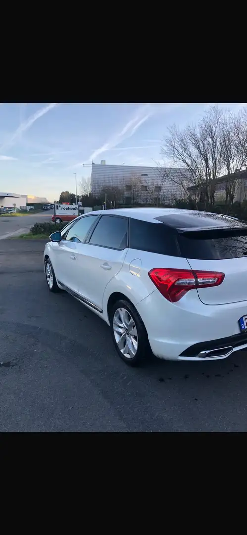Citroen DS5 1.6HDi Be Chic Blanc - 2