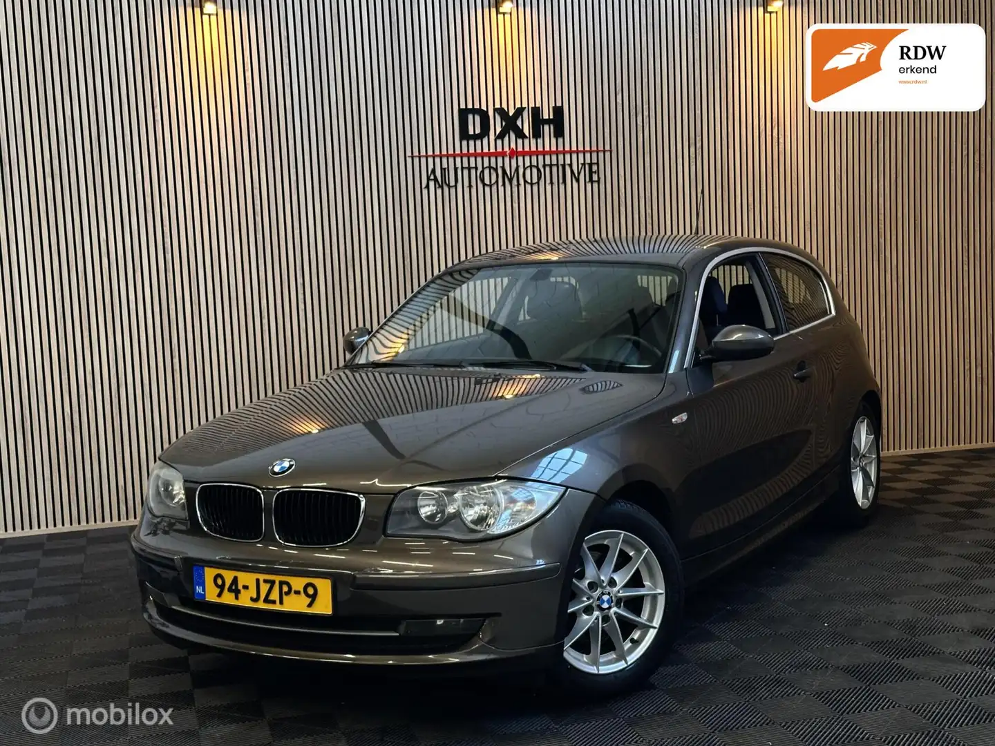 BMW 116 1-serie 116i Corporate NL-Auto 3eEIGNR! NIEUWE-KET Bruin - 1