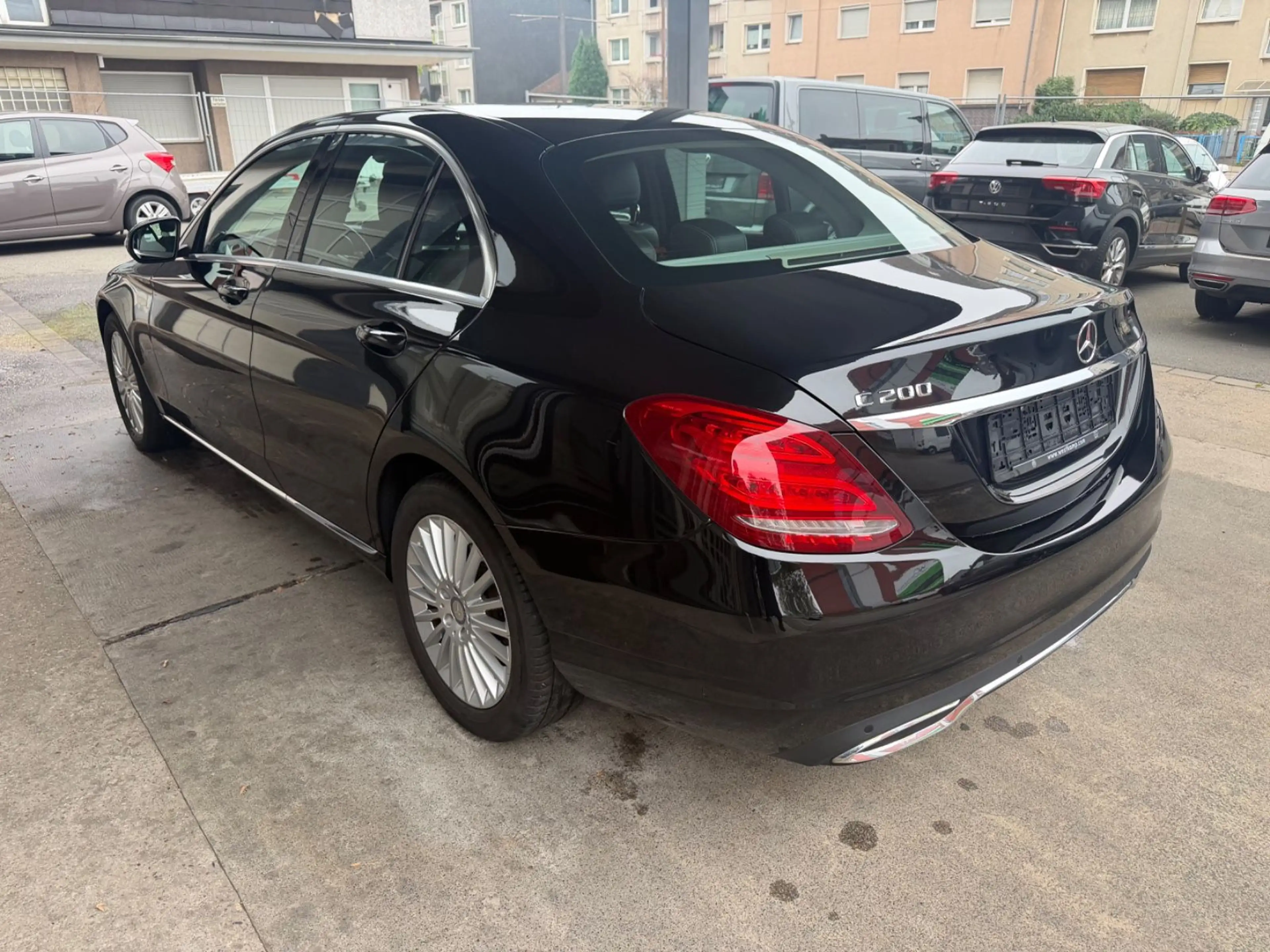 Mercedes-Benz C 200 CGI Exclusive LED/Schiebdach/T-Leder — photo 5