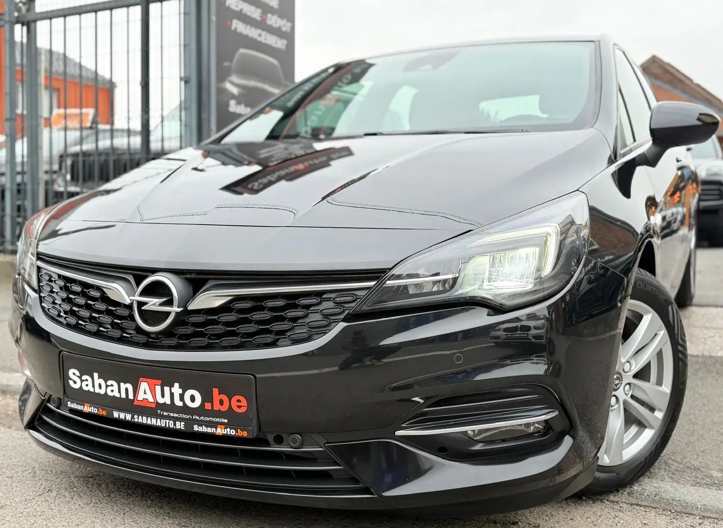 Opel Astra Astra 1.2 Turbo • CARPLAY • AIRCO • LED Zwart - 1