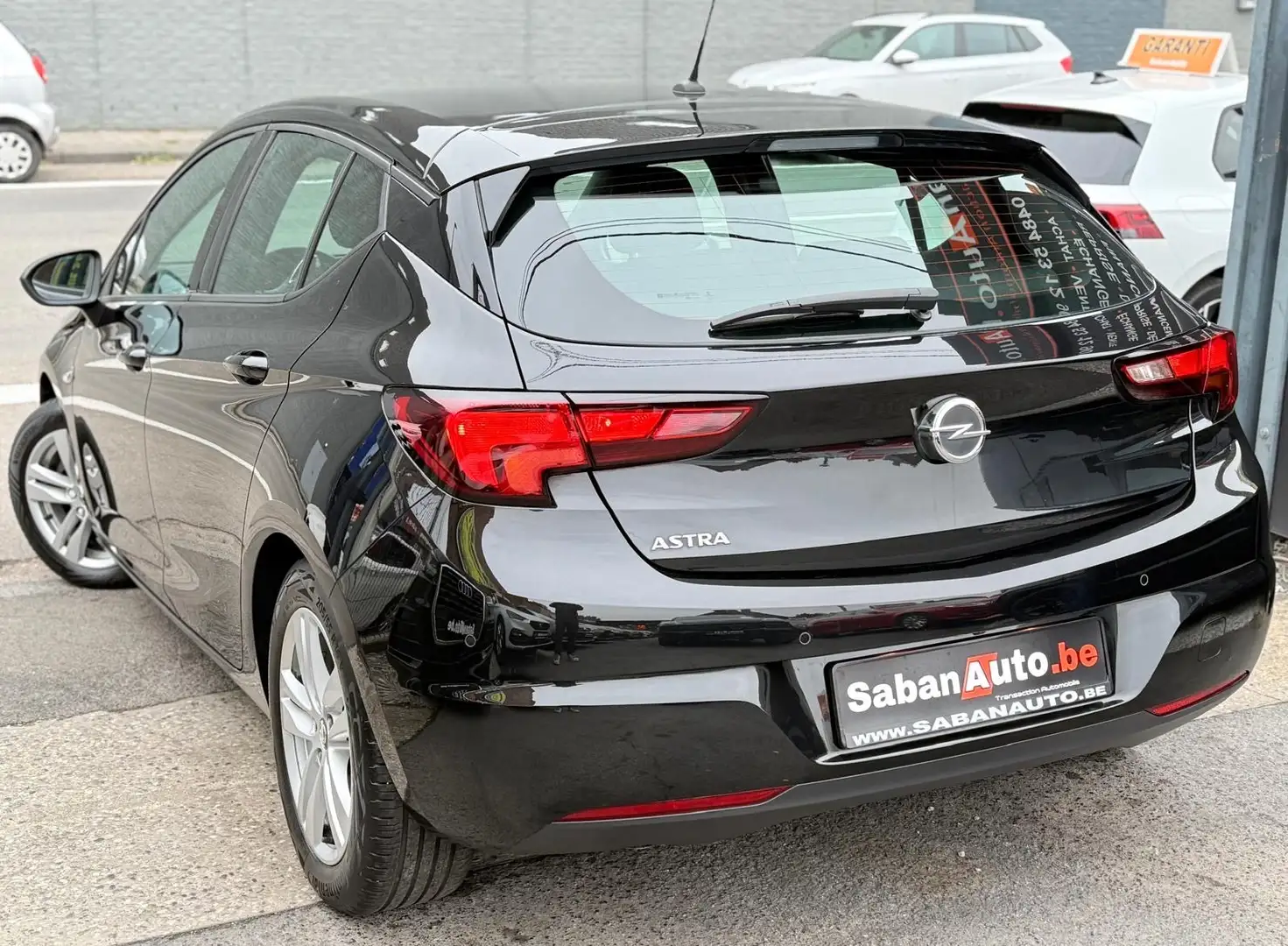 Opel Astra Astra 1.2 Turbo • CARPLAY • AIRCO • LED Zwart - 2