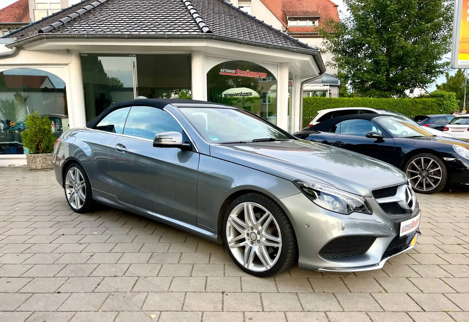 Mercedes-Benz E 350 d Cabrio AMG 76'Km Navi Led.19" 360° 19" Срібний - 2