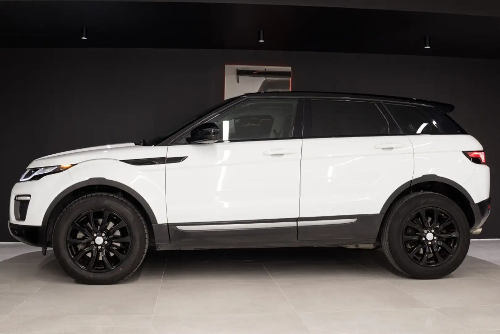 Land Rover Range Rover Evoque 2.0TD4 SE 4WD Aut. 150 - 2