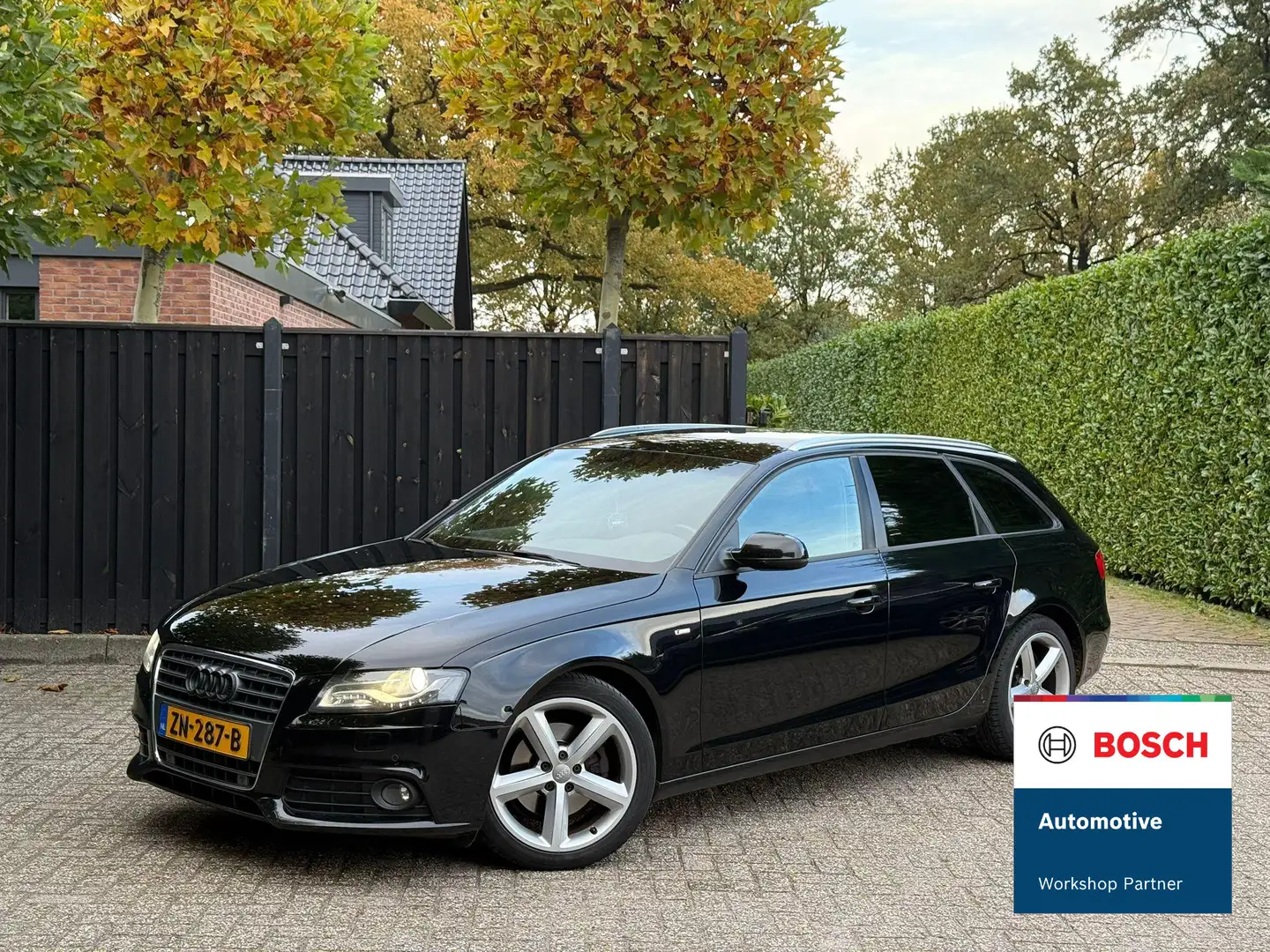 Audi A4 Avant 2.0 TFSI S line Zwart - 1