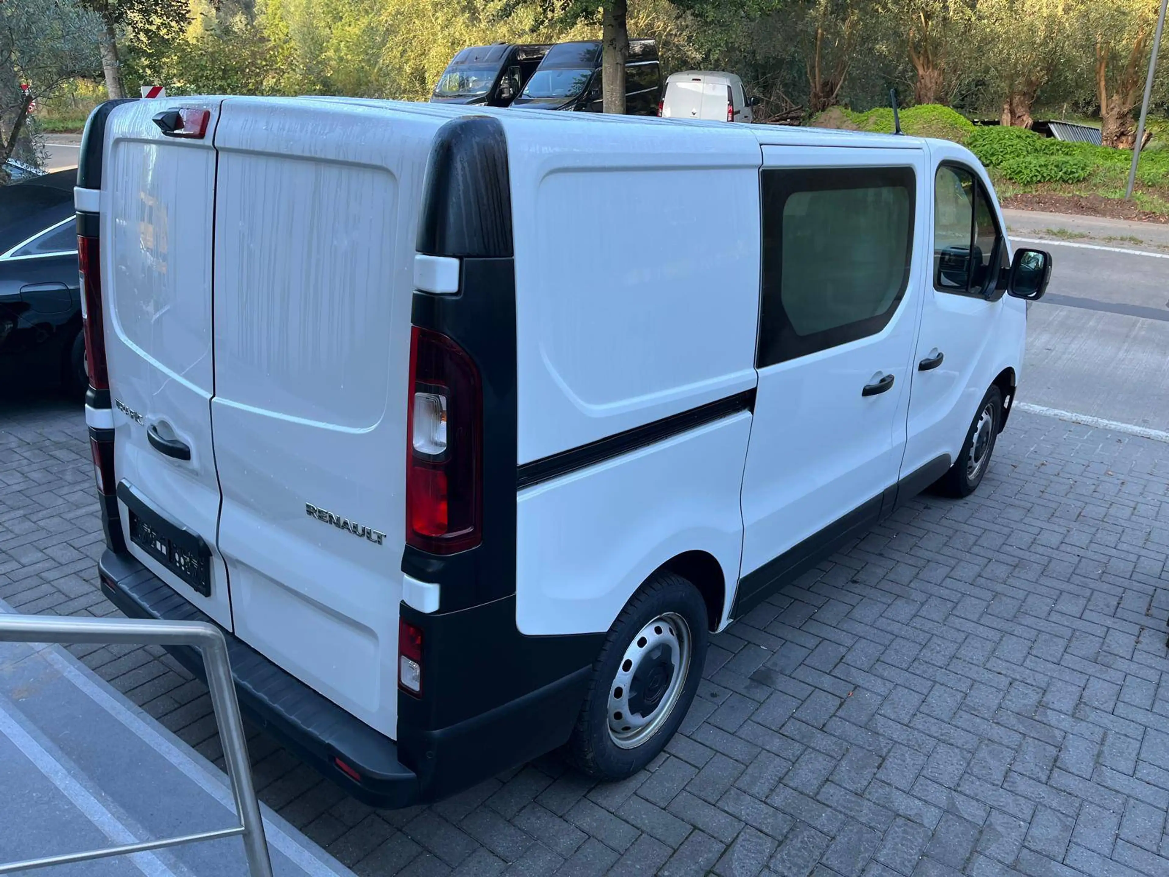 Renault Trafic 2.0 dCi 27 L1H1 Confort (EU6d) — photo 5