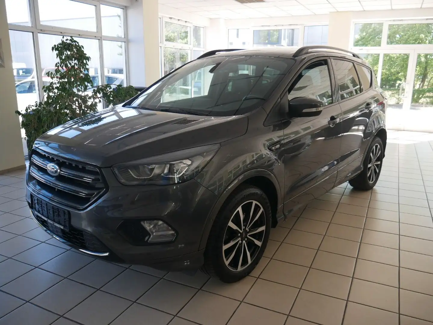 Ford Kuga ST-Line, NAVI, Elektr. Heckklappe - 1