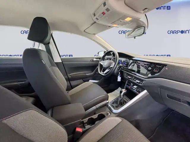 Volkswagen Polo view 7