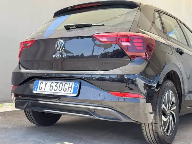 Volkswagen Polo view 18