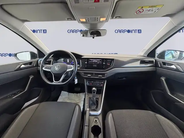 Volkswagen Polo view 11