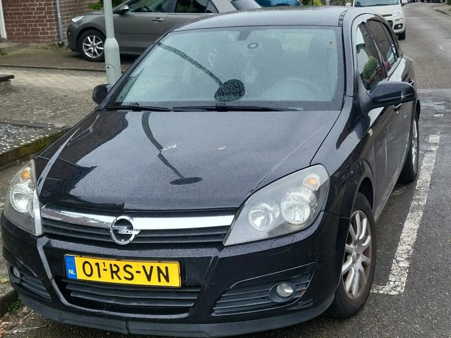 Opel Astra Astra 1.4 Enjoy Zwart - 1