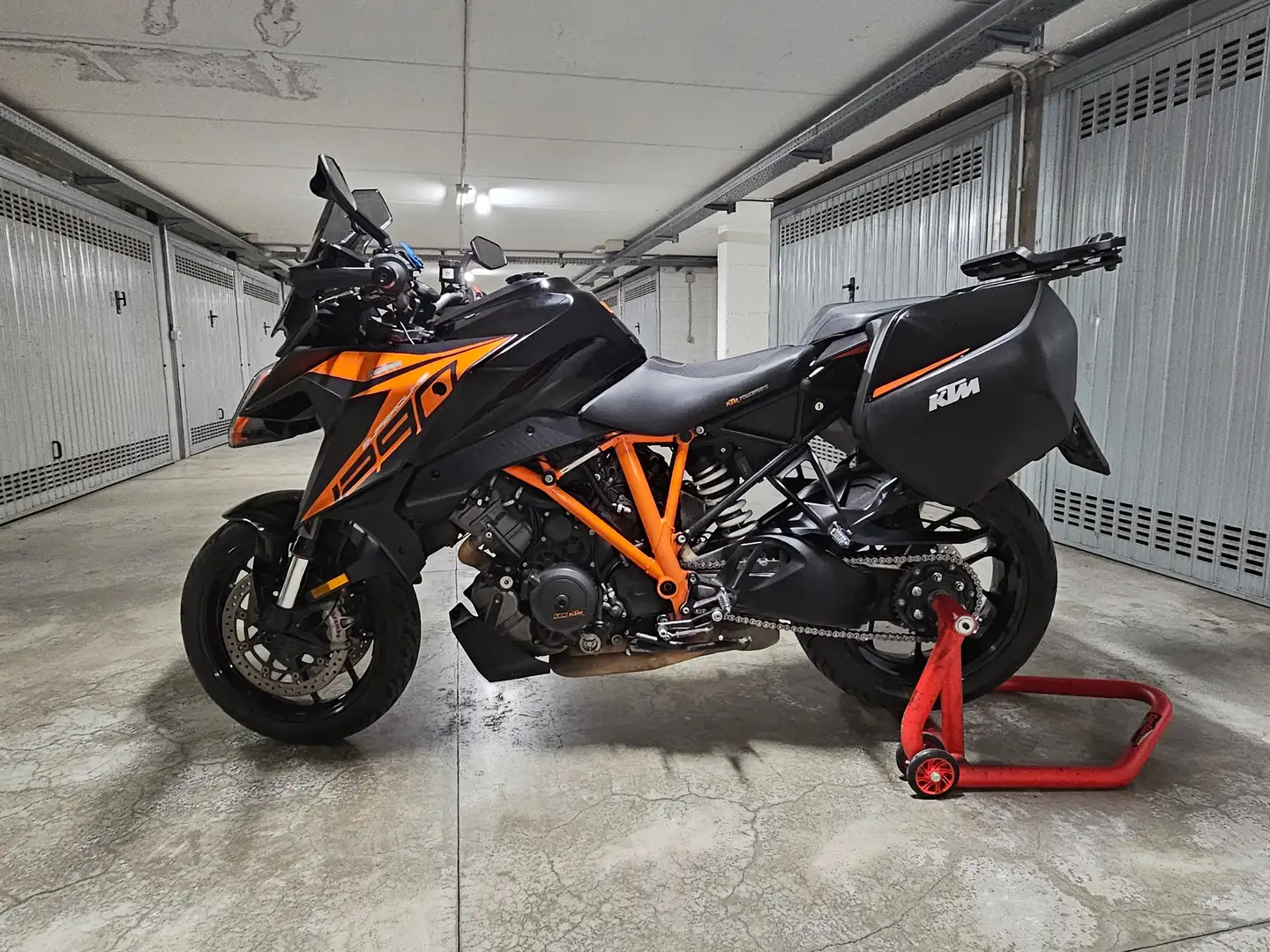 KTM 1290 Super Duke GT Nero - 1