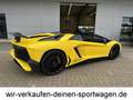 Lamborghini Aventador LP750-4 Roadster SV 1 of 500 Gelb - thumbnail 4