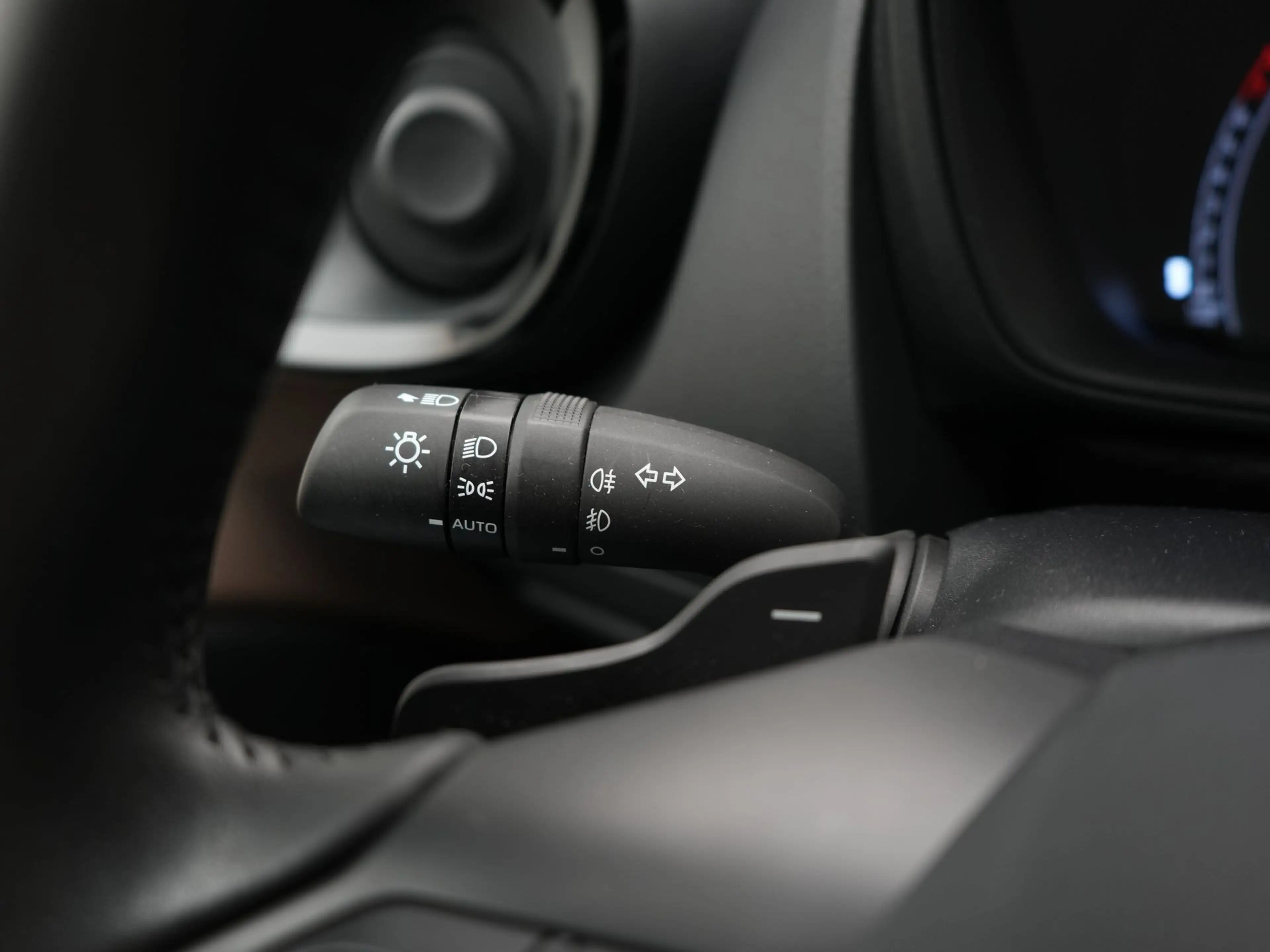 Toyota Aygo X 1.0 VVT-i S-CVT Envy | NL Auto | JBL Audio | Deale — photo 14