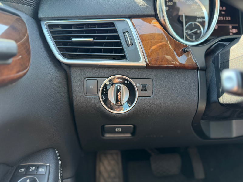 Mercedes-Benz ML 350 M-klasse BlueTEC / Automaat / Nieuwe EGR / Navi. / — photo 17