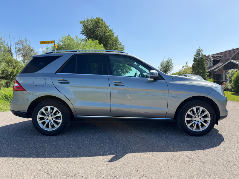 Mercedes-Benz ML 350 M-klasse BlueTEC / Automaat / Nieuwe EGR / Navi. / — photo 6