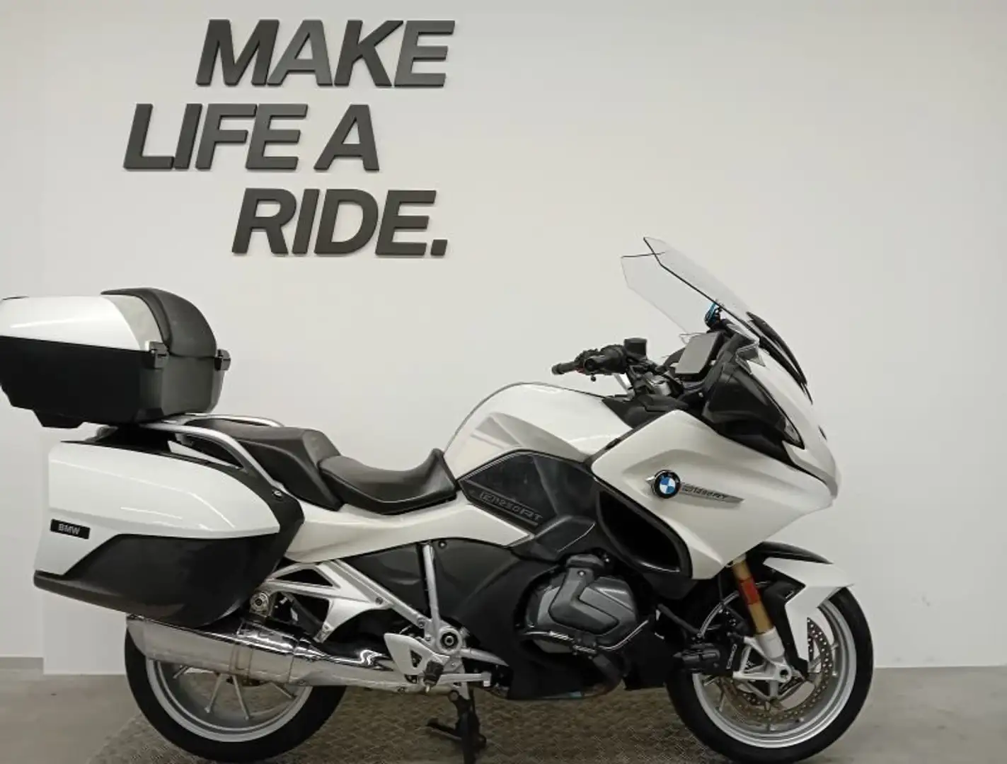 BMW R 1250 RT Wit - 1