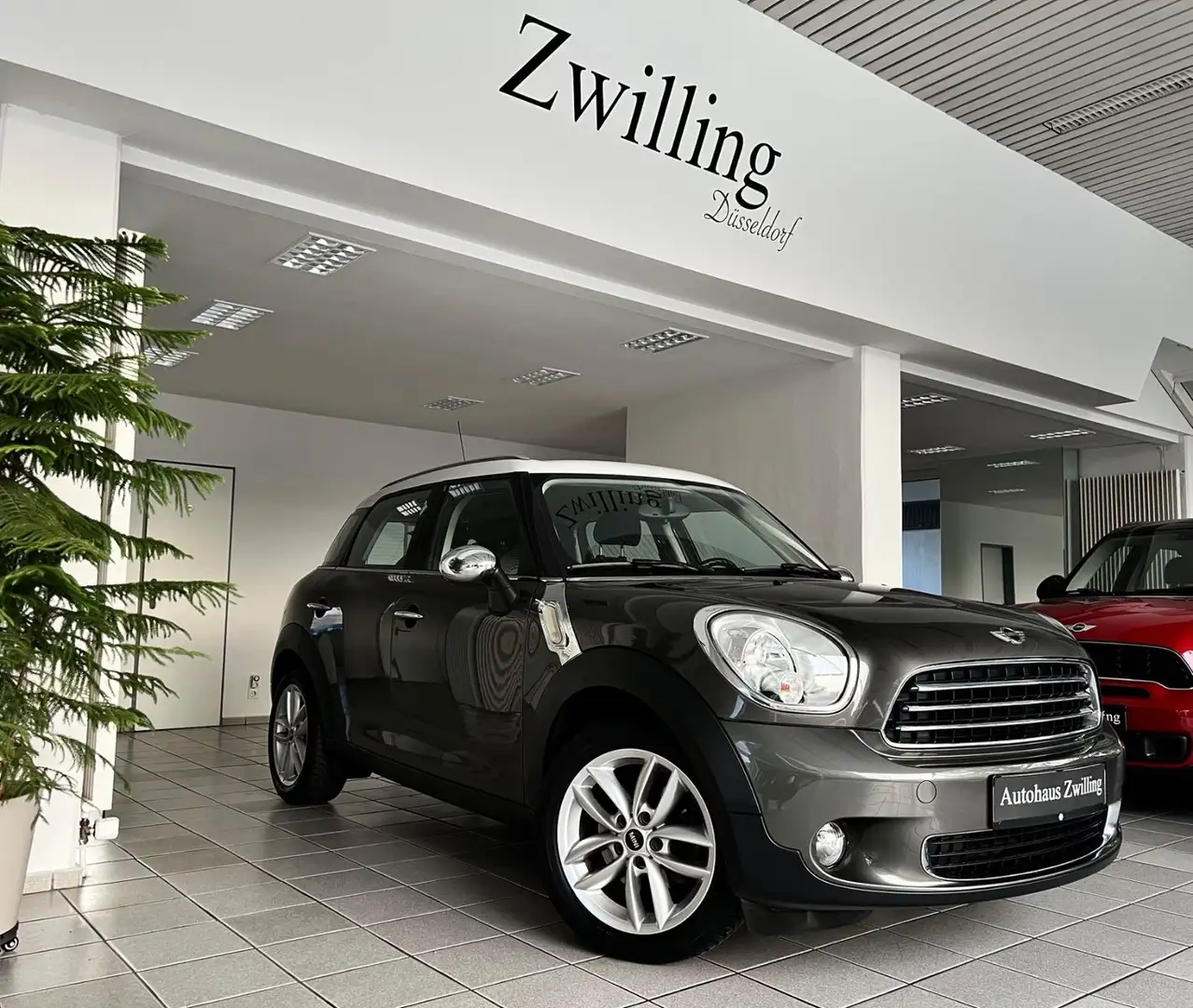 MINI Cooper Countryman Cooper Ambiente Leder Lounge 1.Hd Grau - 1