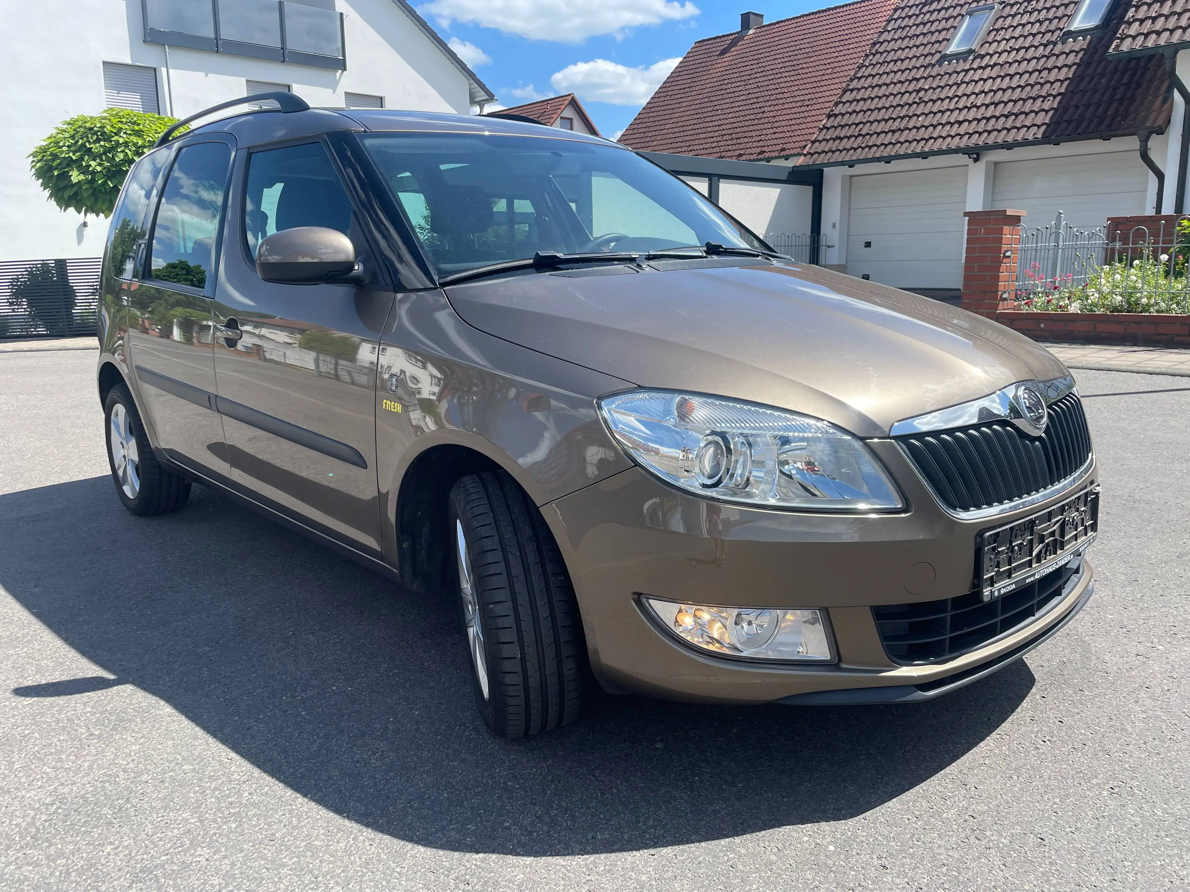 Skoda Roomster Roomster 1.2 TSI DSG Style PLUS EDITION — photo 2