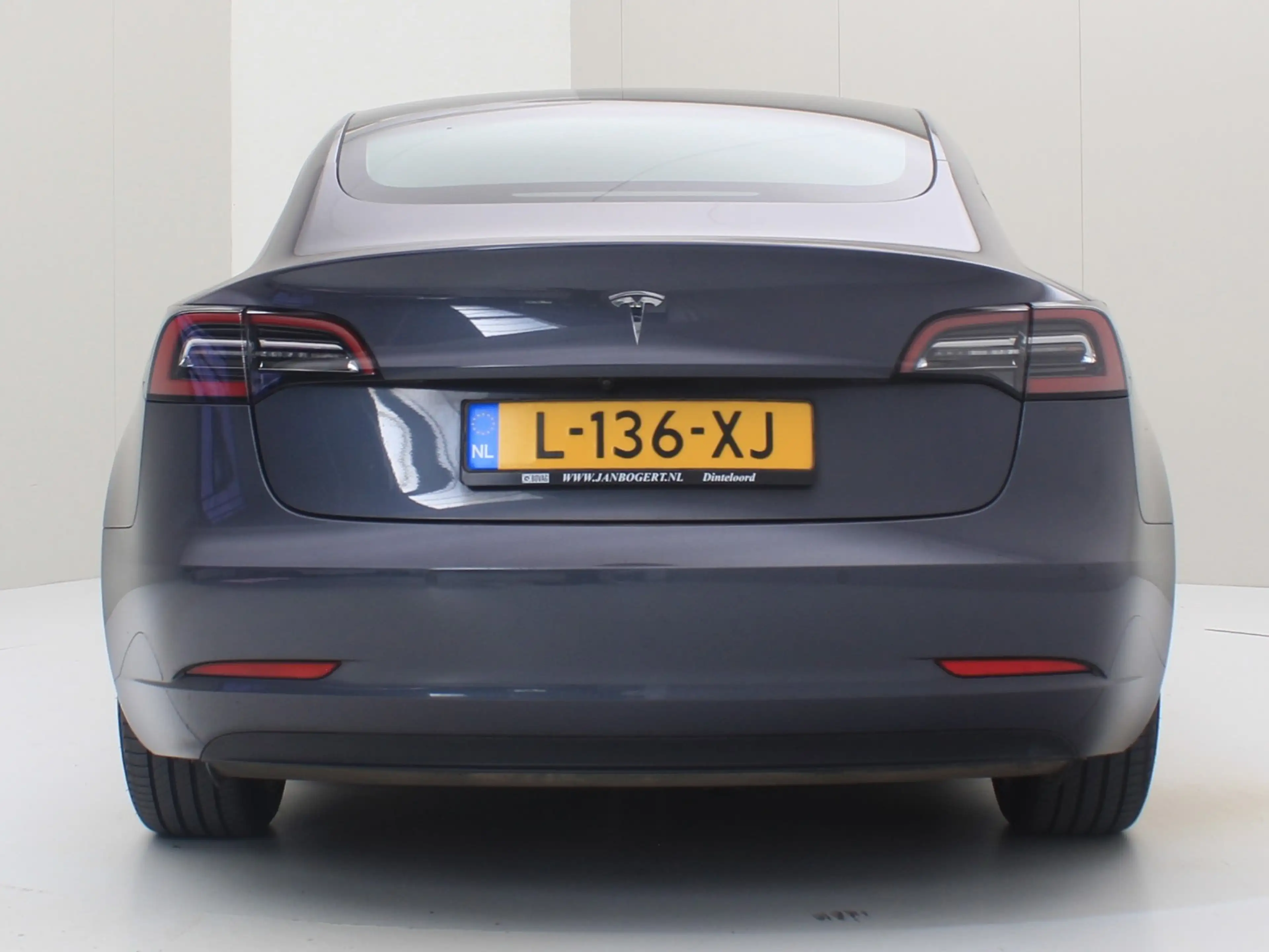 Tesla Model 3 Standard RWD Plus 90,1% SoH [ LFP-ACCU+AUTOPILOT+6 — photo 6