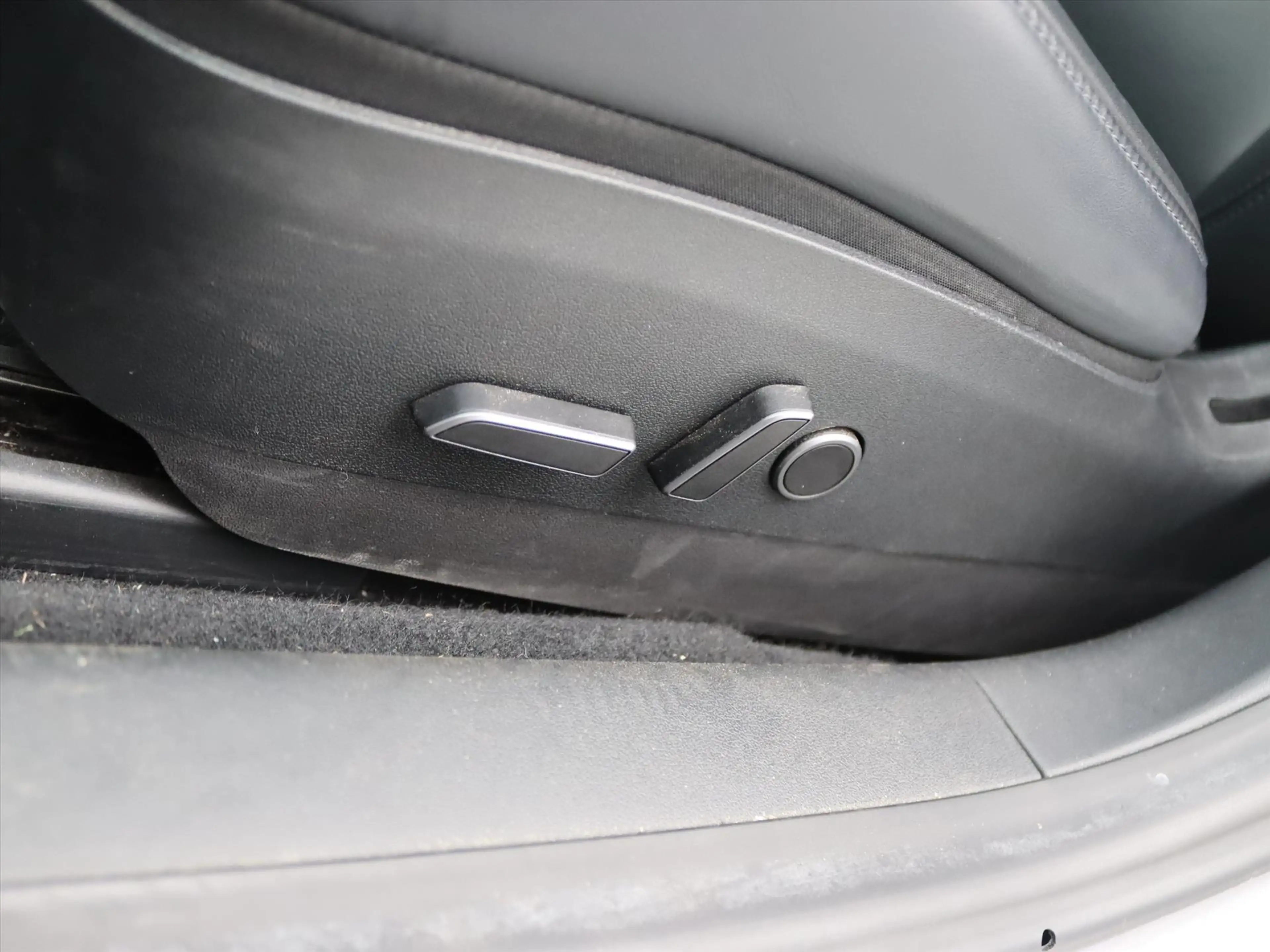 Tesla Model 3 Standard RWD Plus 90,1% SoH [ LFP-ACCU+AUTOPILOT+6 — photo 19