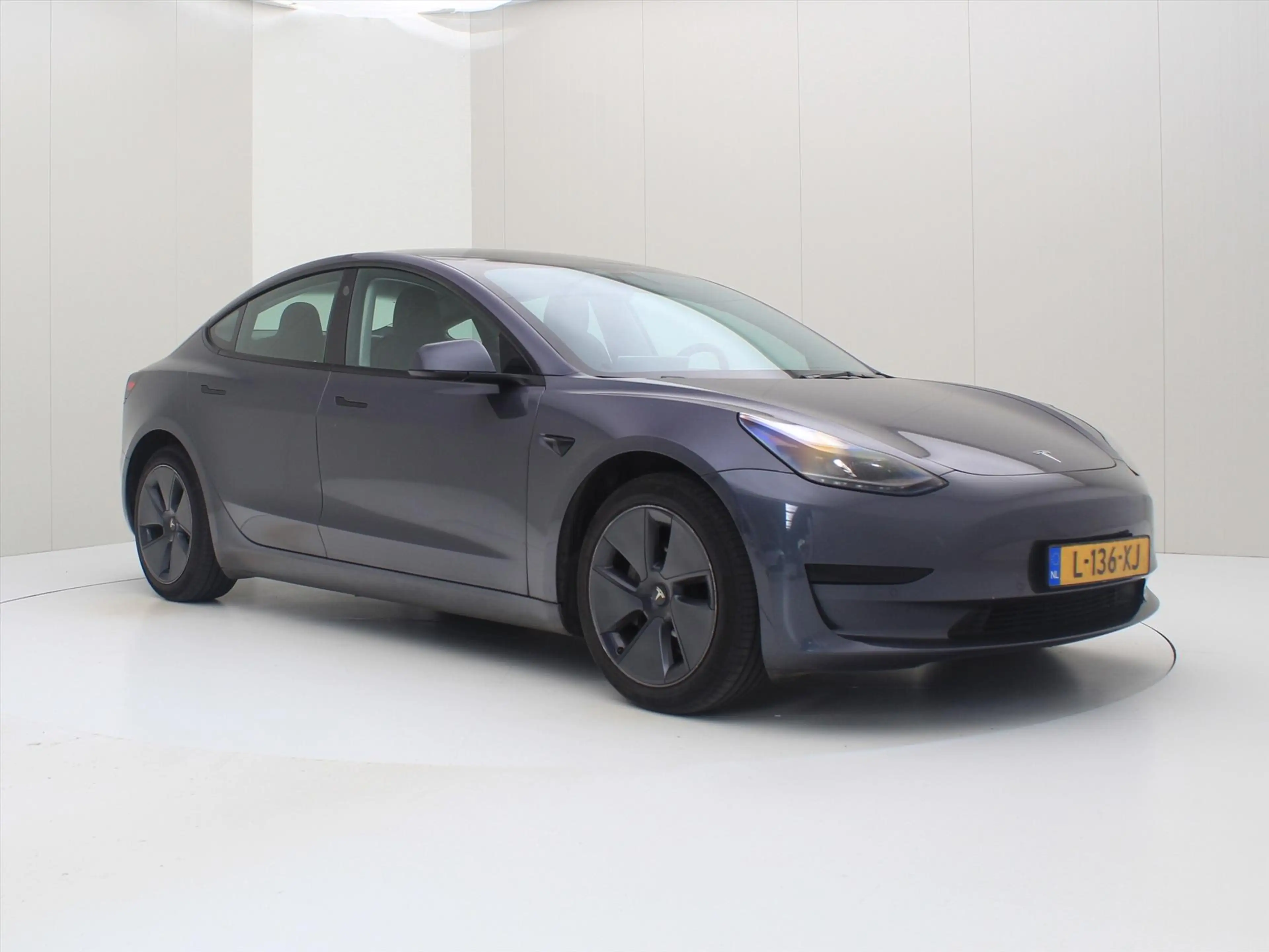 Tesla Model 3 Standard RWD Plus 90,1% SoH [ LFP-ACCU+AUTOPILOT+6 — photo 4