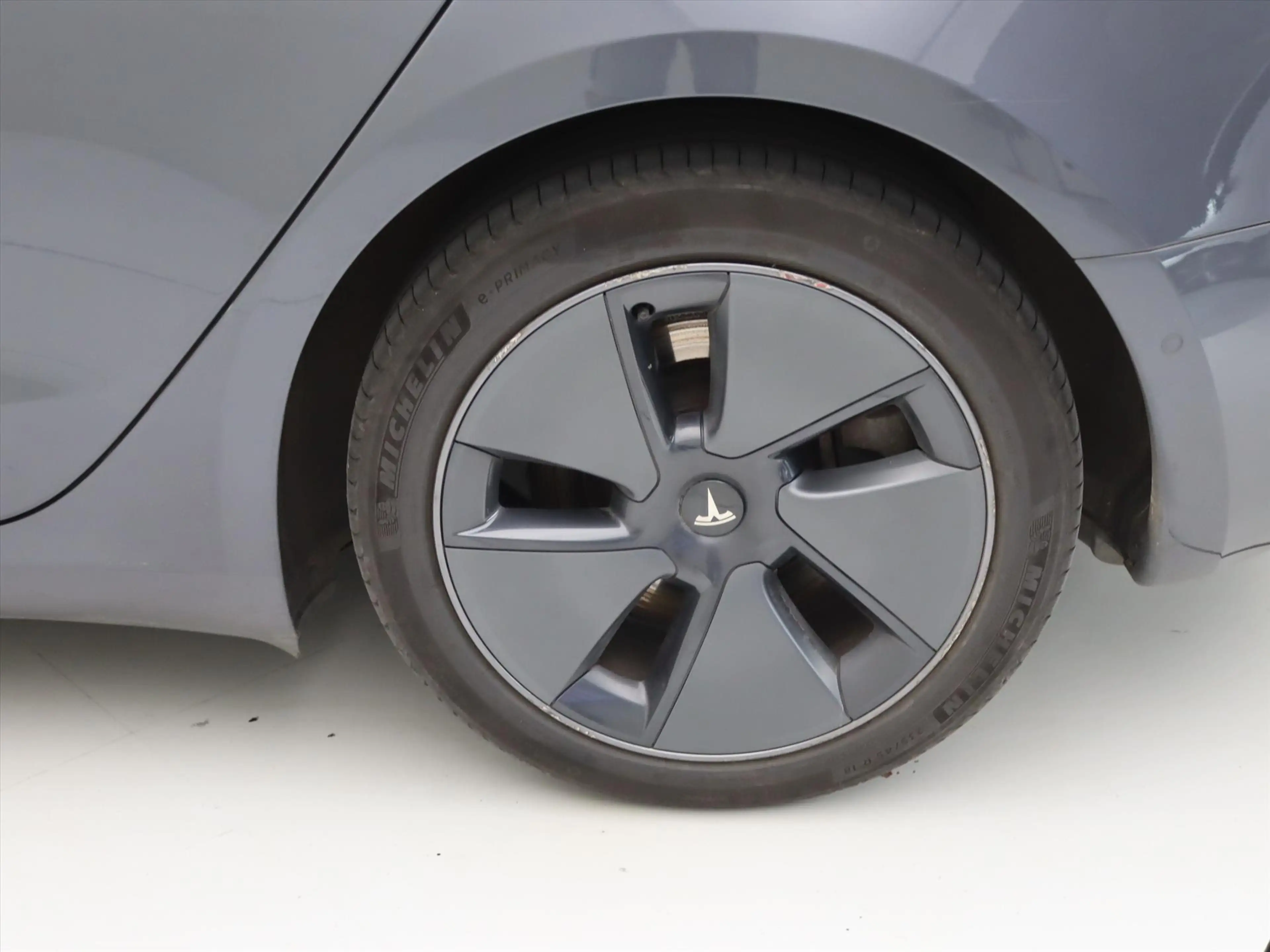 Tesla Model 3 Standard RWD Plus 90,1% SoH [ LFP-ACCU+AUTOPILOT+6 — photo 12