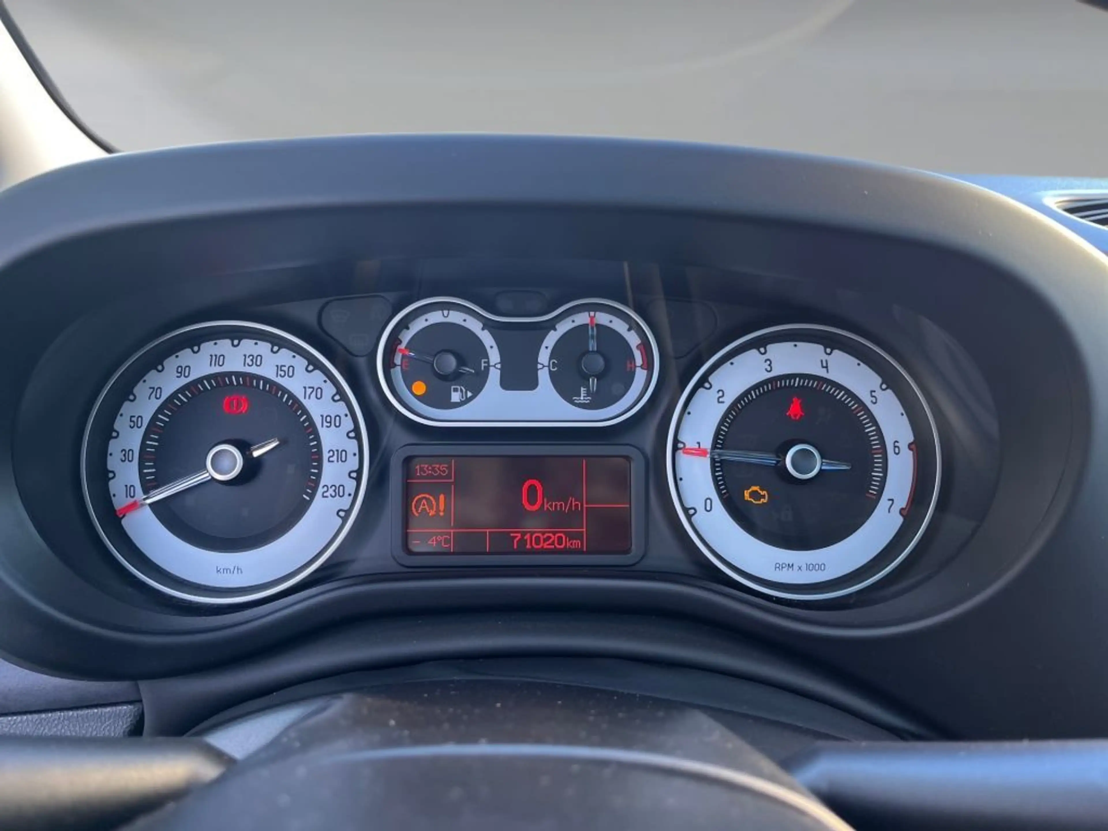 Fiat 500L Urban 0.9 TwinAir Lounge GEWERBE! — photo 12