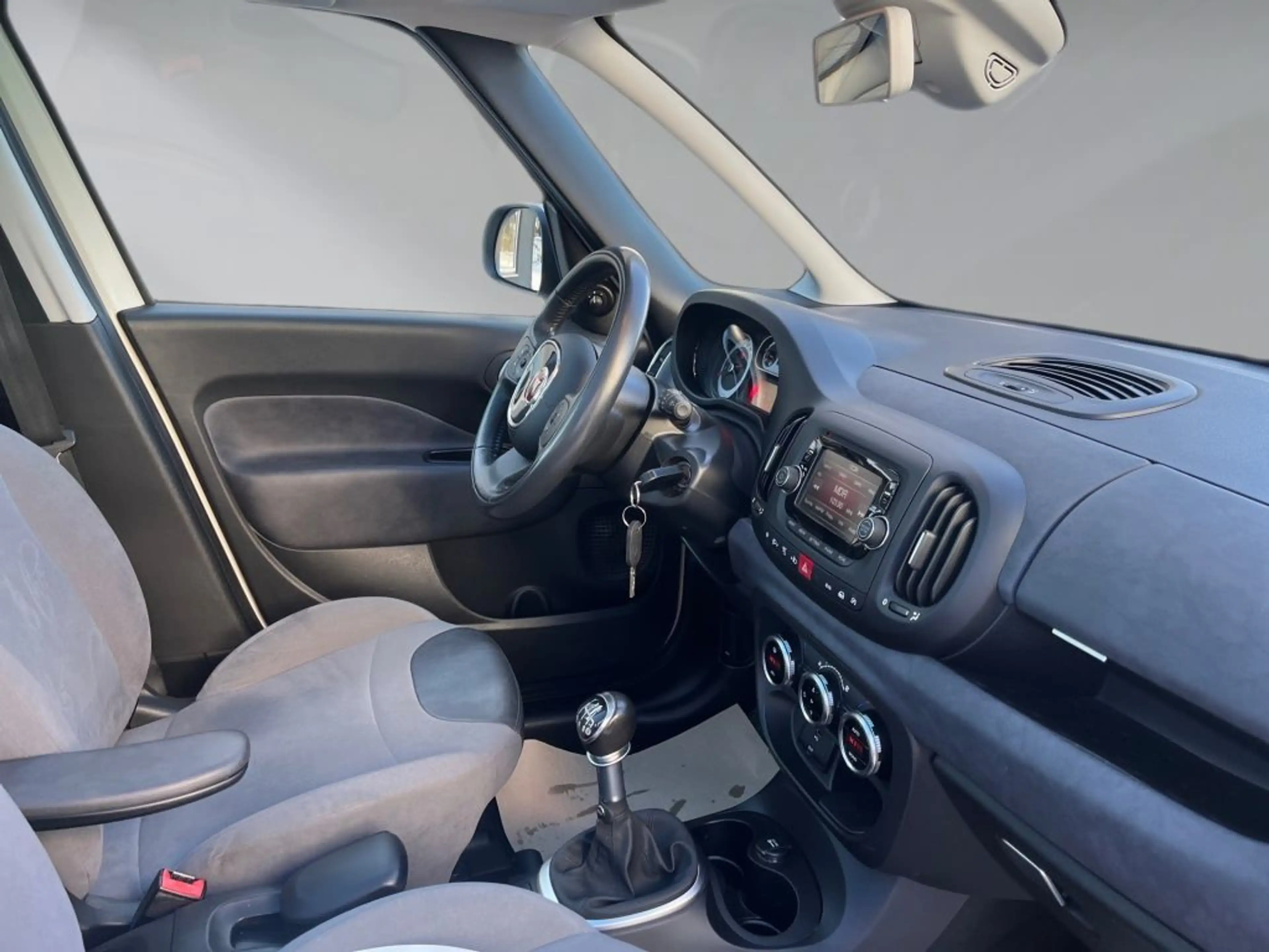 Fiat 500L Urban 0.9 TwinAir Lounge GEWERBE! — photo 4