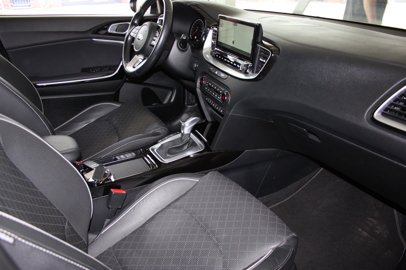 Kia XCeed 1.6 PLATINUM Leder/Navi/Kam/Pano/LED/Ahk — photo 10