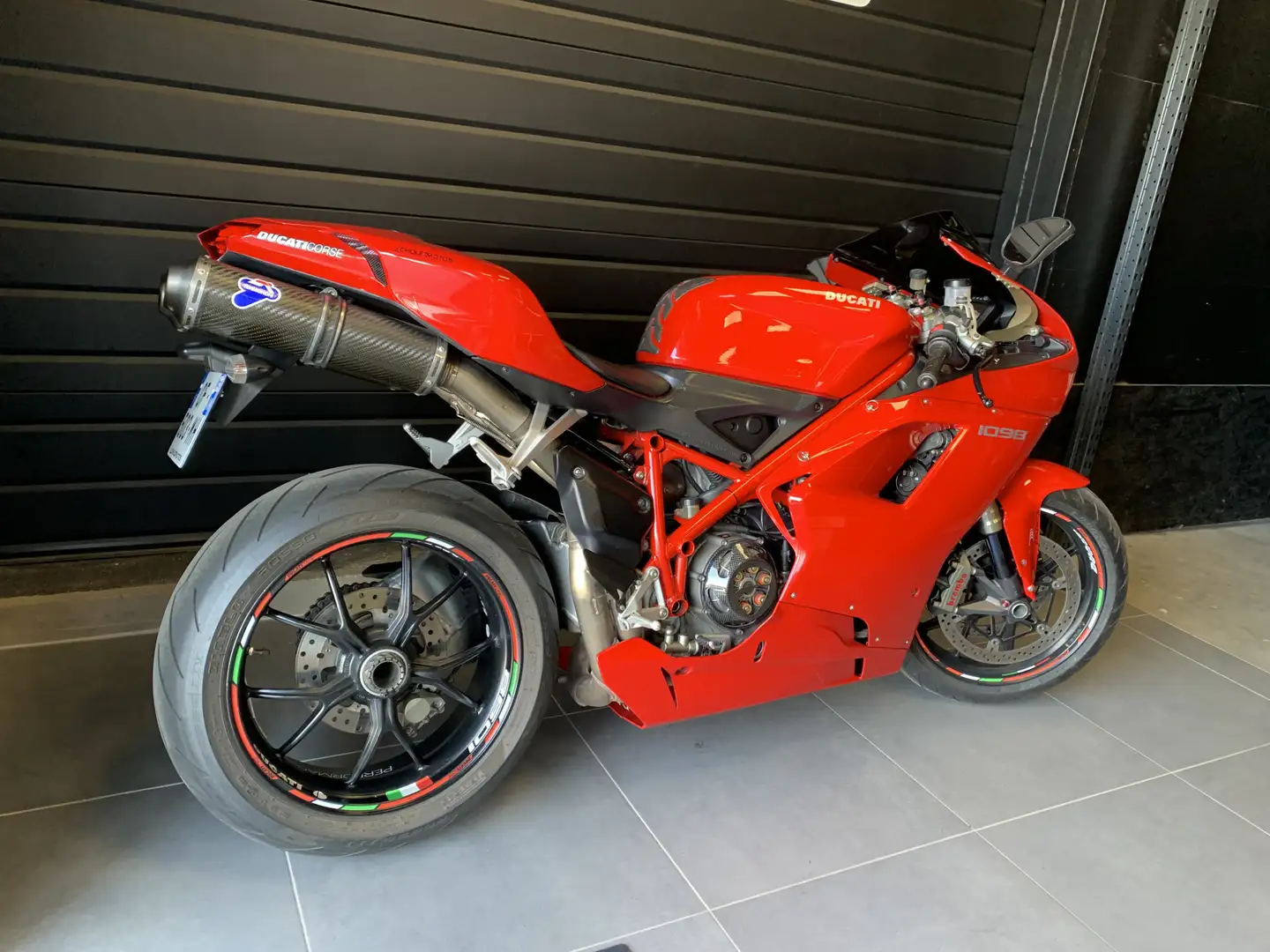 Ducati 1098 Rot - 2