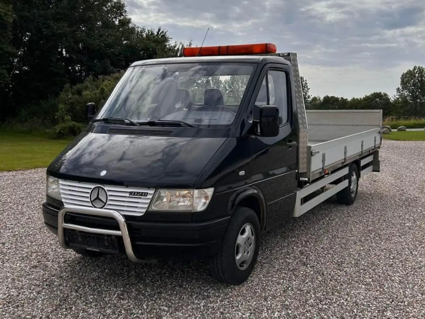 Mercedes-Benz Sprinter 312 Schwarz - 1