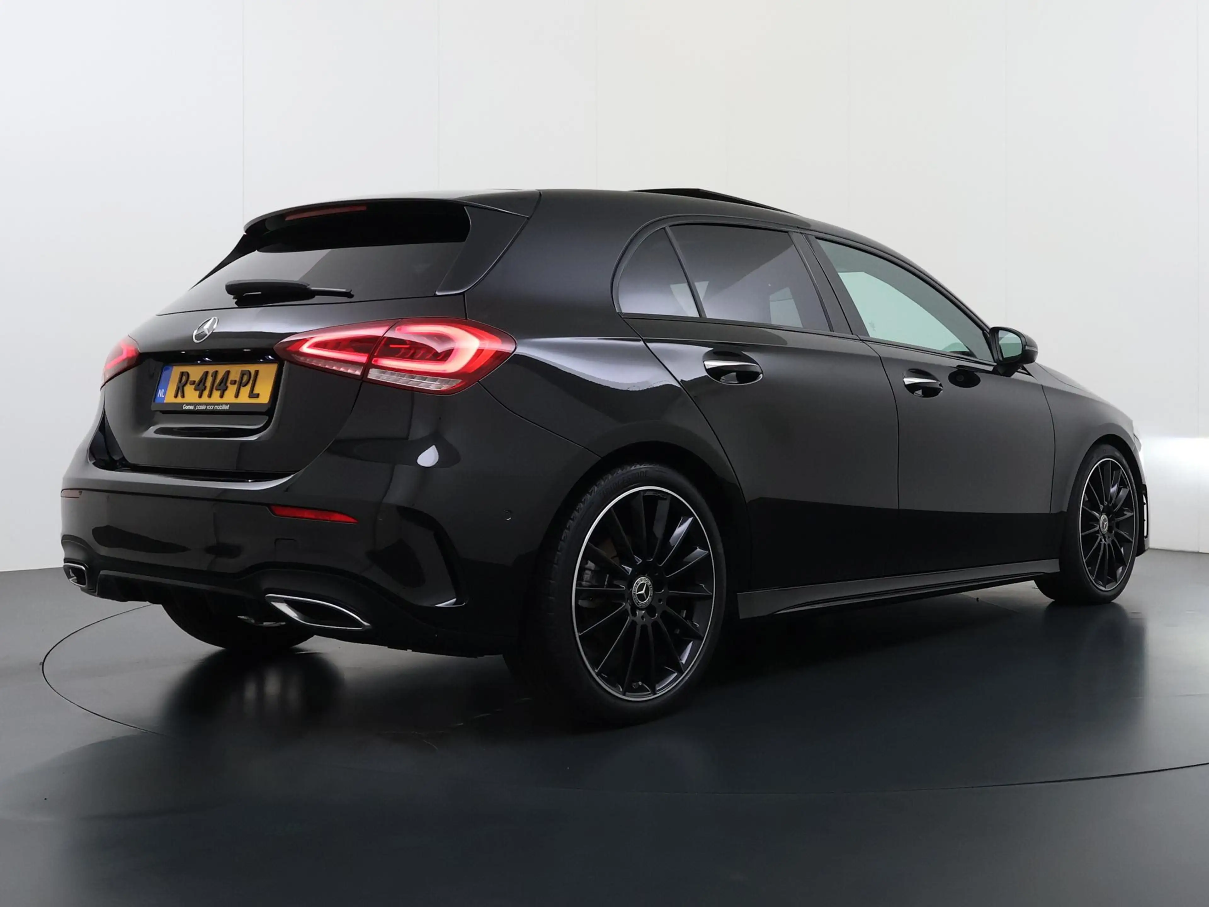 Mercedes-Benz A 180 Premium | Pano | Keyless | Sfeerverlichting — photo 5