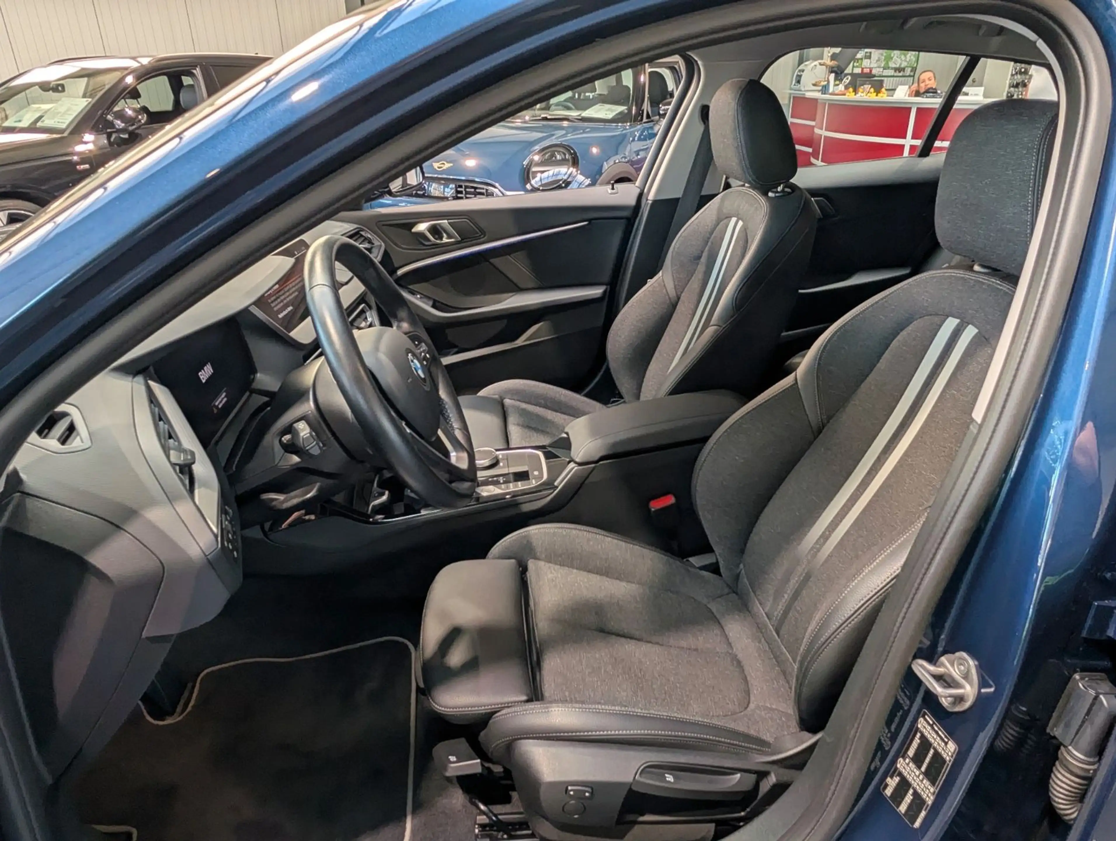 BMW 120 i Aut. Sport Line 1.Hand — photo 10