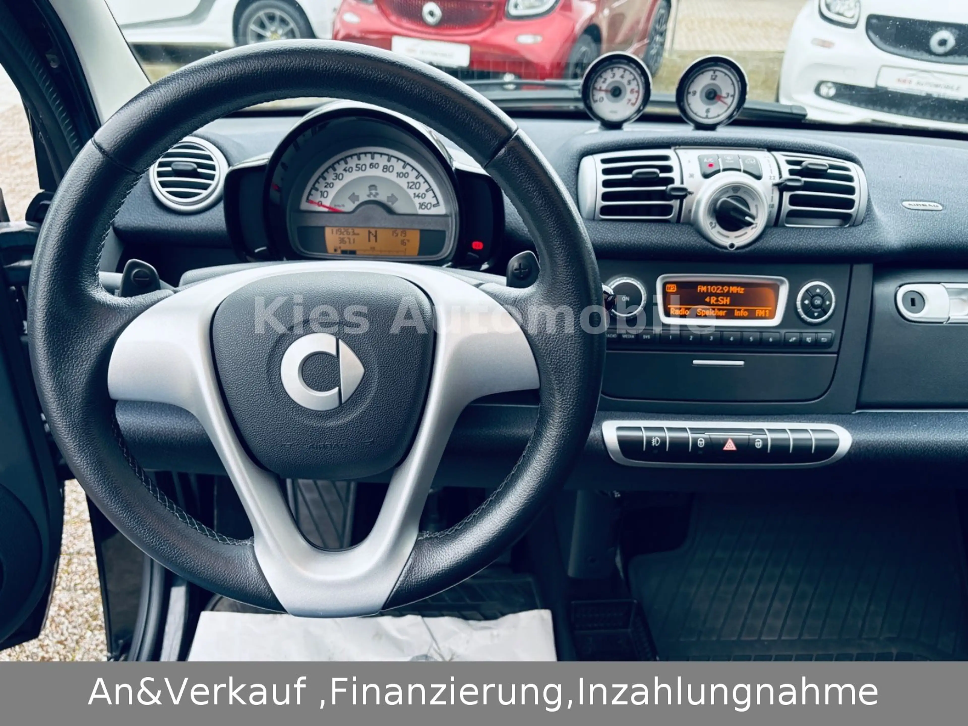 smart forTwo Pulse AUTOM/SERVO/PANO/KLIMA/TEILLEDER/ — photo 8