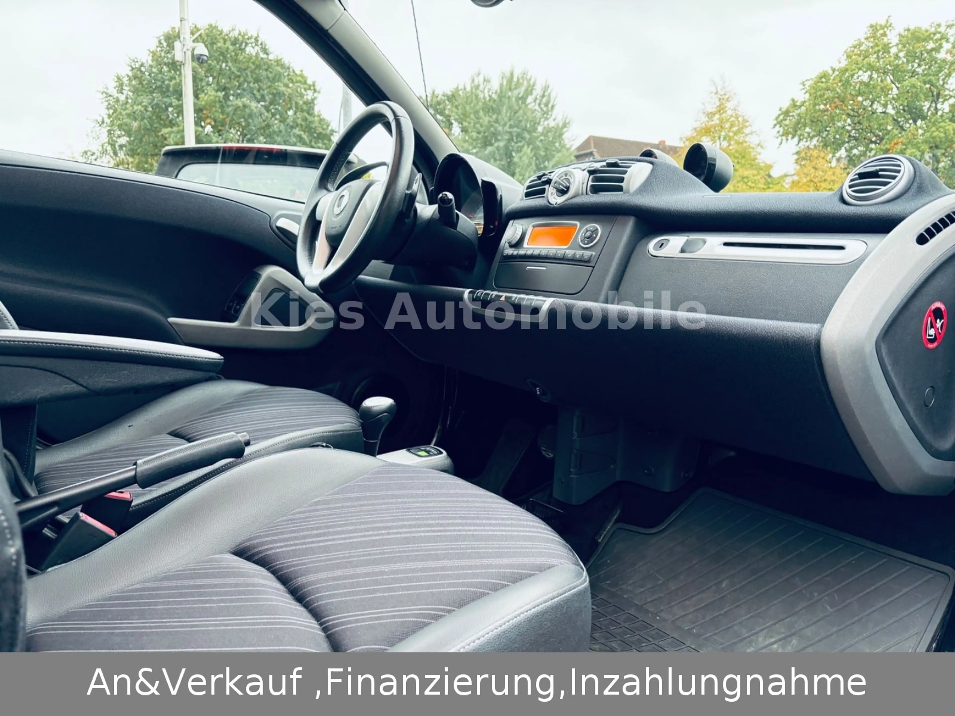smart forTwo Pulse AUTOM/SERVO/PANO/KLIMA/TEILLEDER/ — photo 13