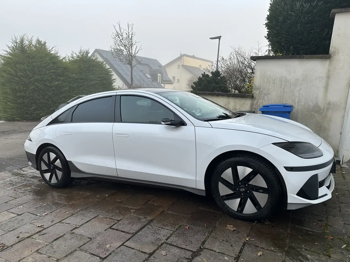 Hyundai IONIQ 6 77,4 kWh 4WD First Edition - 1