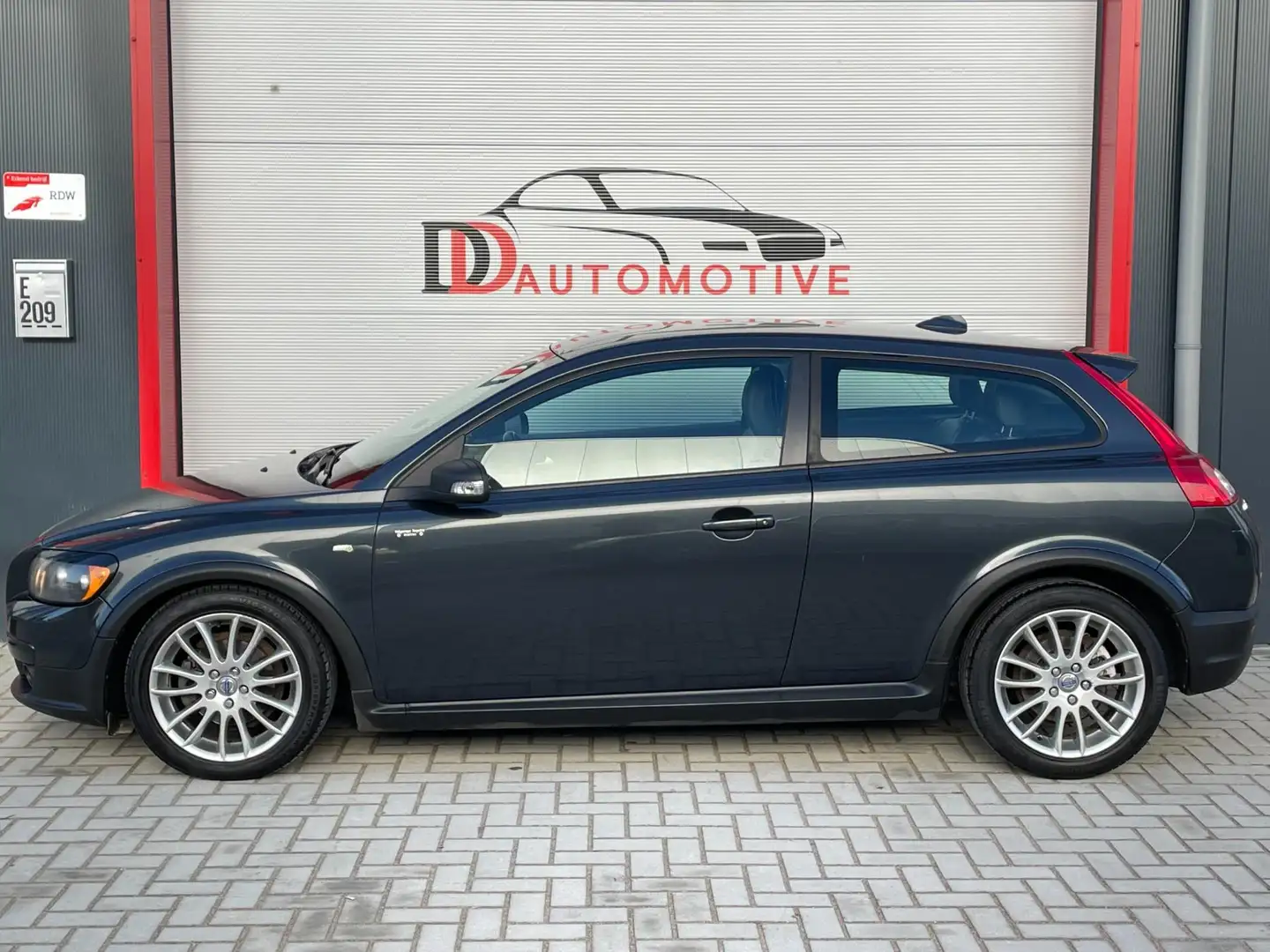 Volvo C30 1.6D DRIVe Sport LEER/PDC/CRUISE/DEALEROH/NAP/ORGN Szary - 2