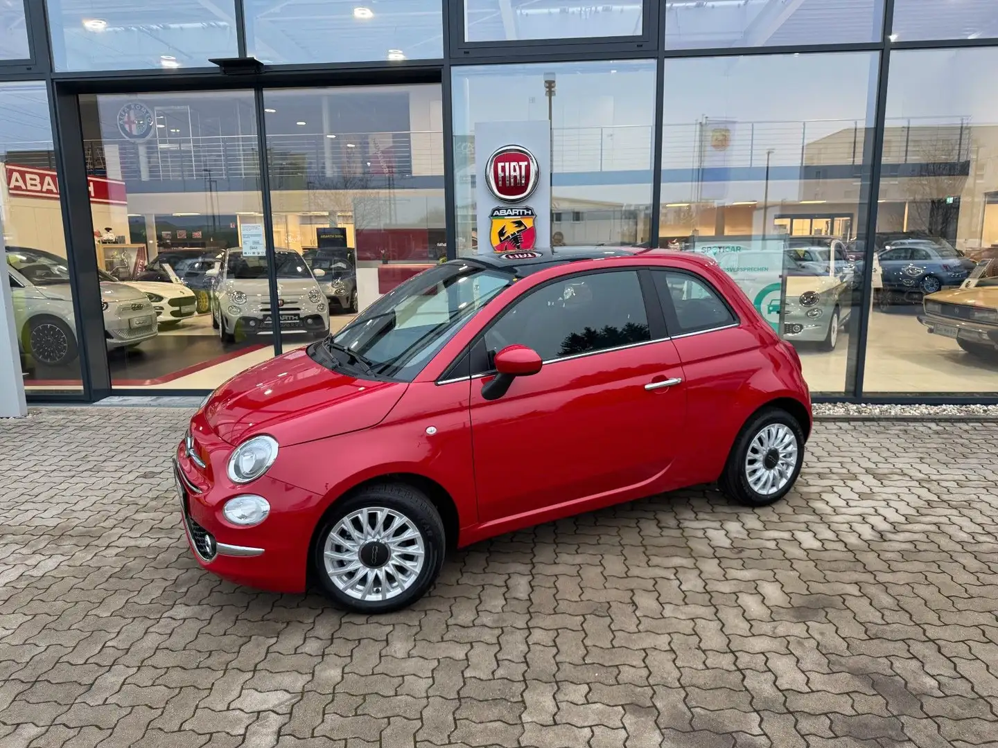 Fiat 500 1.0 Hybrid Dolcevita MY24 Rot - 2