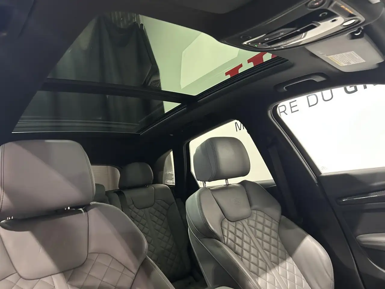 Audi SQ5 снимка Audi SQ5