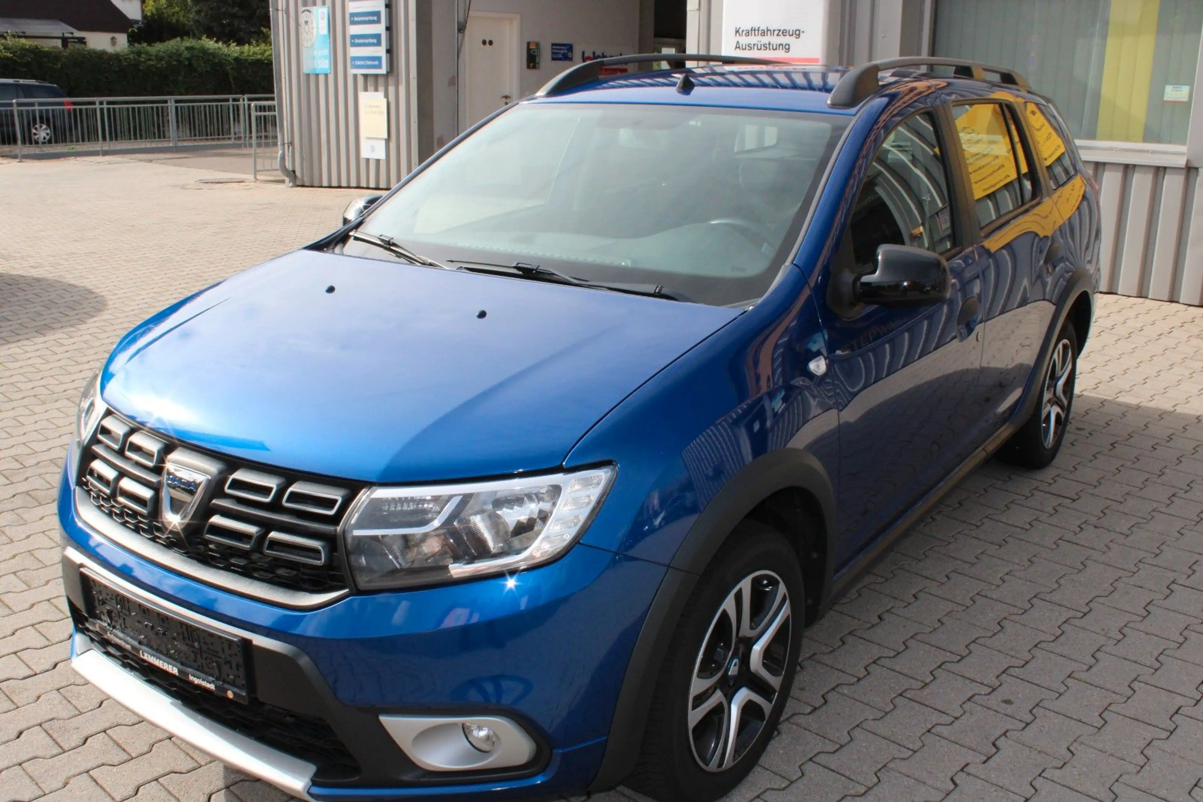 Dacia Logan MCV TCe 90 Stepway Webasto LPG Navi — photo 5