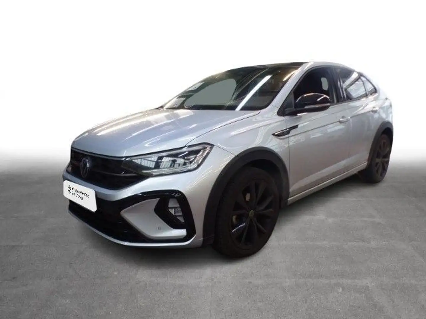 Volkswagen Taigo 1.0 TSI DSG R-Line Black Pano Matrix-LED Silber - 2