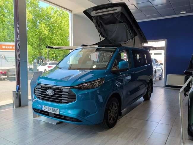 Ford Tourneo Custom 2.5 Duratec PHEV 171kW L1 Titanium eCVT - foto 1