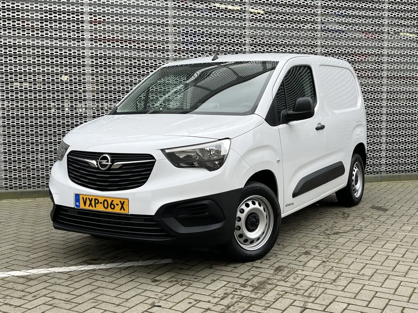 Opel Combo 1.5D L1H1 Standaard | Navigatie | DAB+ | Parkeerse Wit - 2