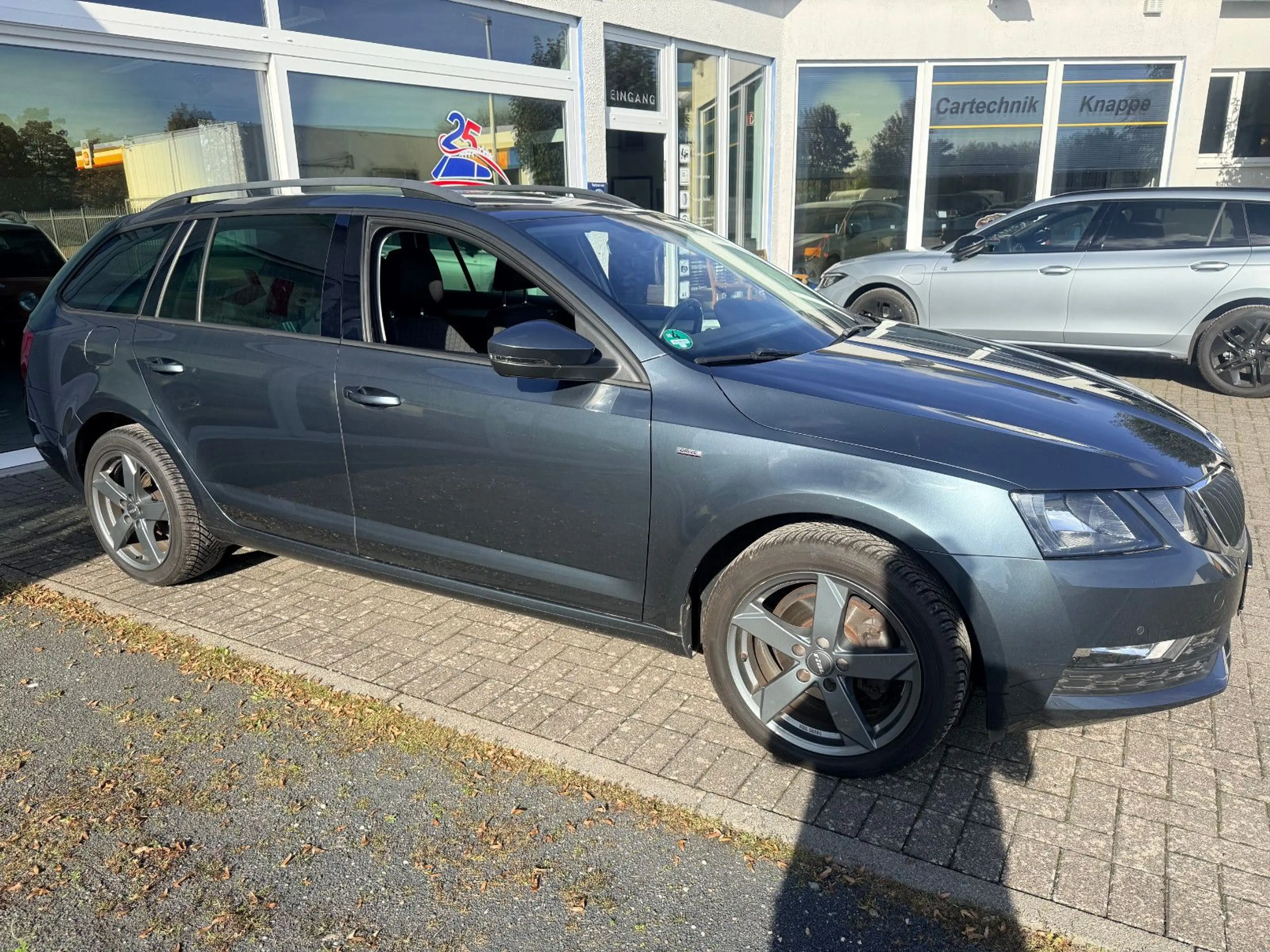 Skoda Octavia Combi Drive — photo 4