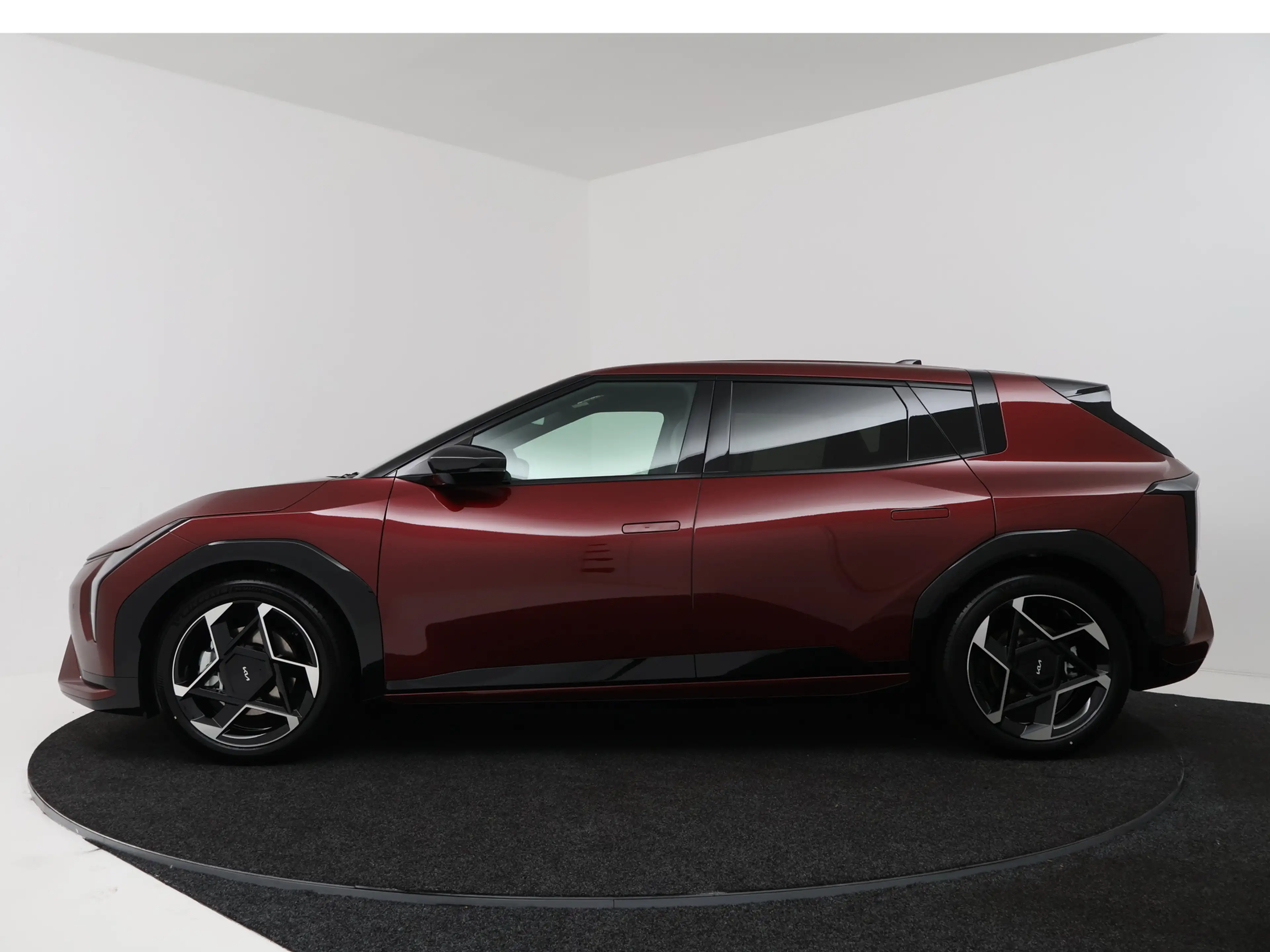 Kia EV4 GT-Line Business Edition 81.4 kWh | Company Car | — photo 3