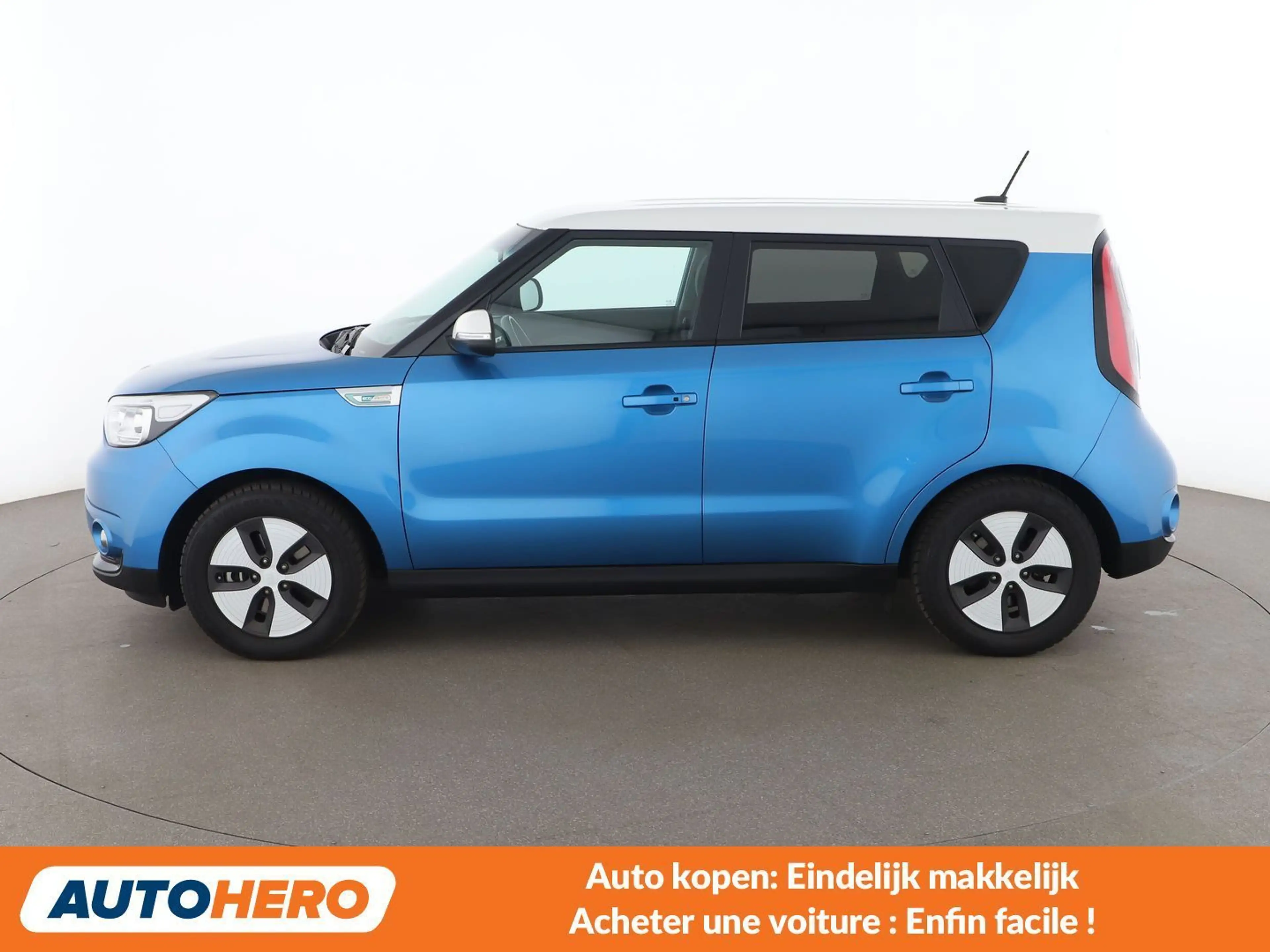 Kia Soul electric drive 81 kW EV — photo 3