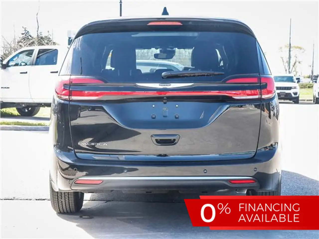Chrysler Pacifica photo Chrysler Pacifica